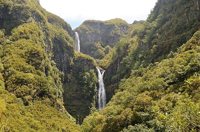 Levada_das_25_Fontes_IX_(28544840238)